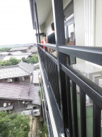 リフォのエクステリア工事　兵庫県某旅館　テラス柱取替え工事