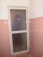 リフォのドアリフォーム　堺市西区　浴室ドア取替え工事