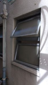 リフォの窓リフォーム　西成区　カバー工法によるサッシ取り替え工事